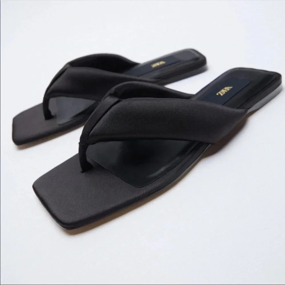 Zara Black Square Toe Quilted Slides Thong Sandals Flip Flop Summer